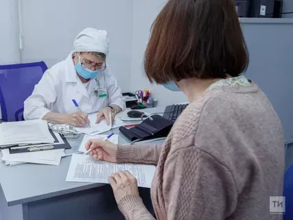 Мобиль поликлиникалар Татарстан районнарында яшәүче 22 меңнән артык кешене тикшергән