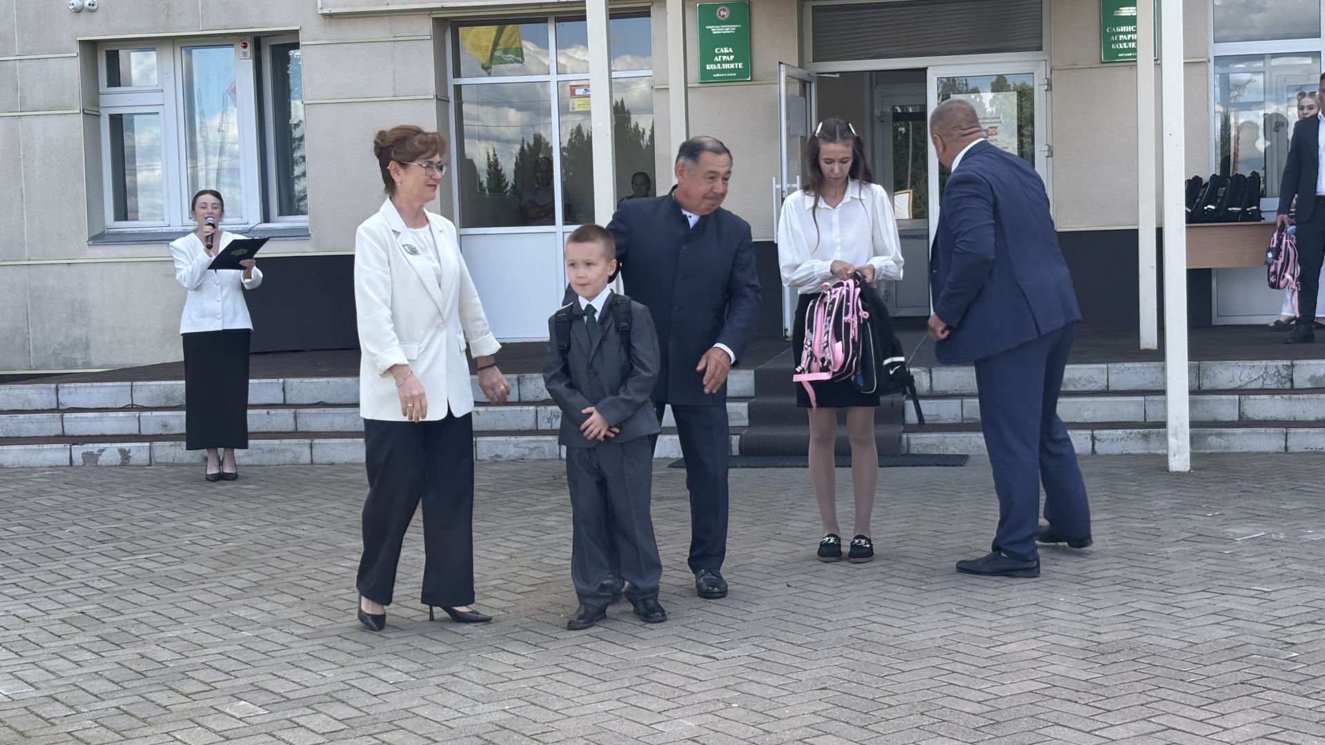 Барысы да балаларыбыз, киләчәгебез өчен