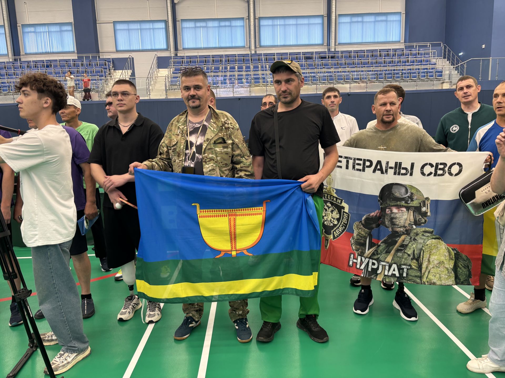 Көчле рухлылар спортта берләште