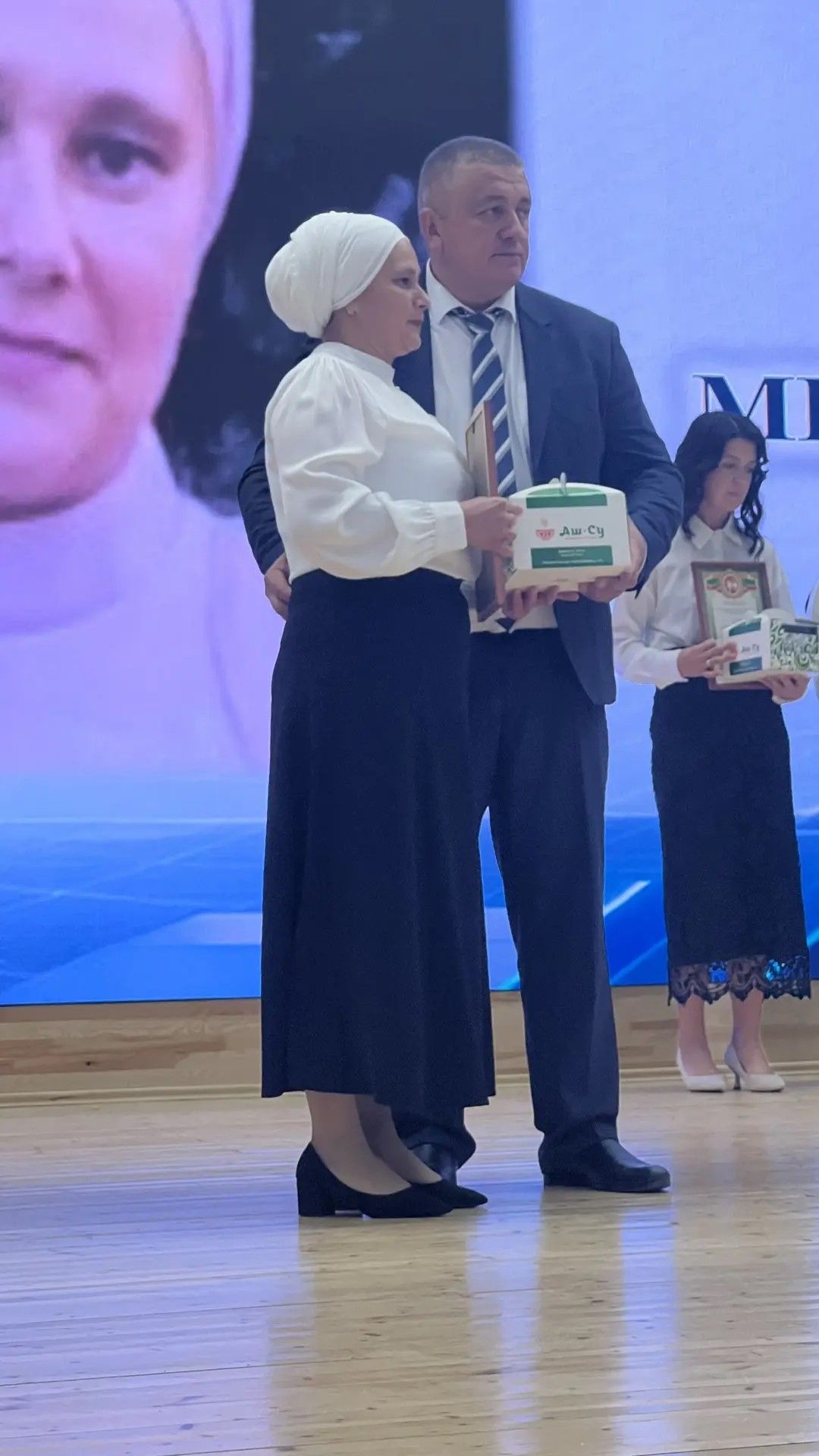 Август киңәшмәсенең пленар өлешеннән фоторепортаж