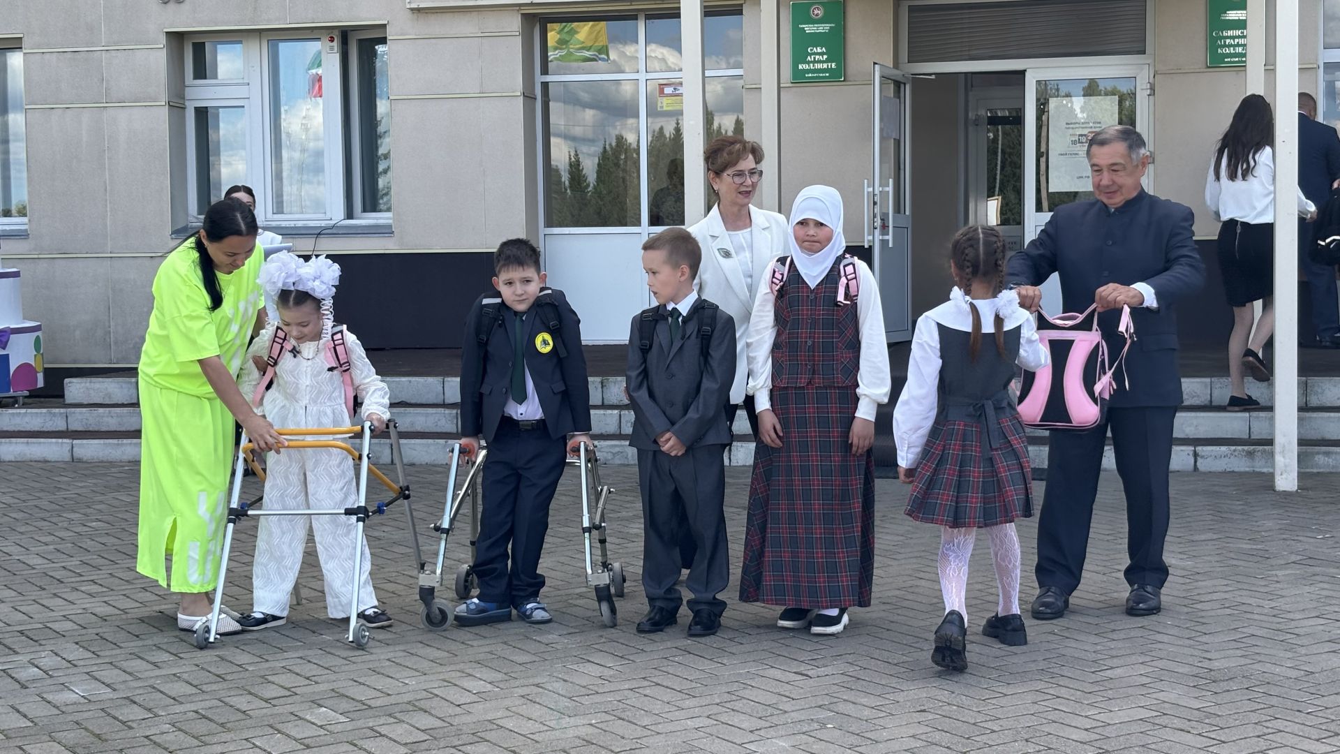 Барысы да балаларыбыз, киләчәгебез өчен