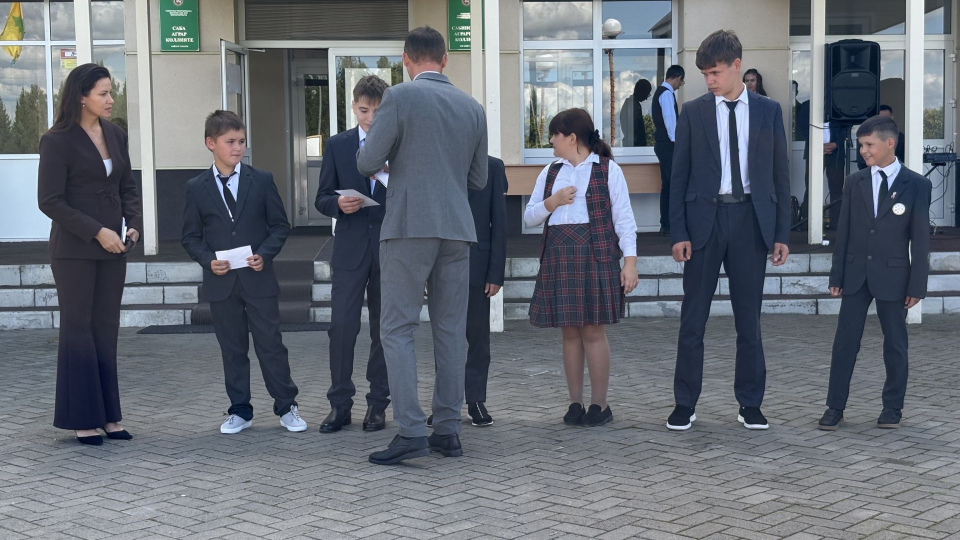 Барысы да балаларыбыз, киләчәгебез өчен
