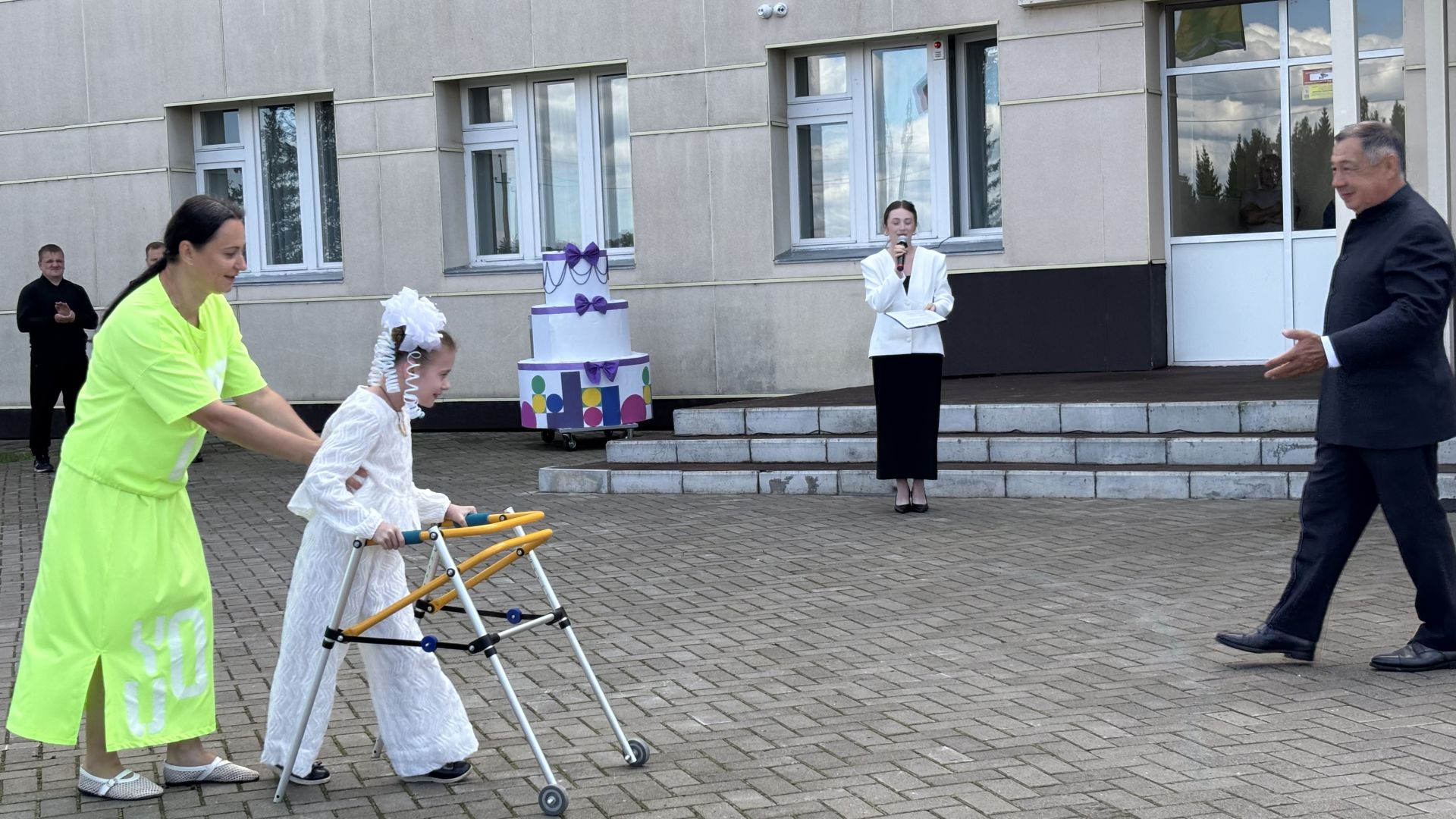 Барысы да балаларыбыз, киләчәгебез өчен