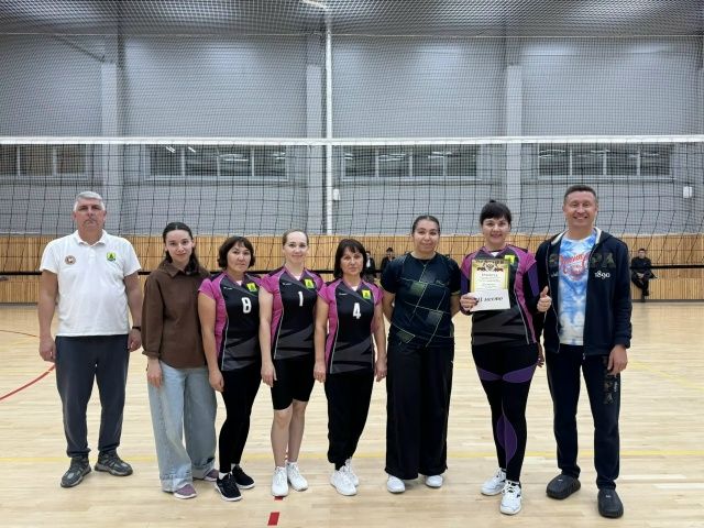 Сабада хатын-кыз командалары арасында волейбол буенча район чемпионаты тәмамланды