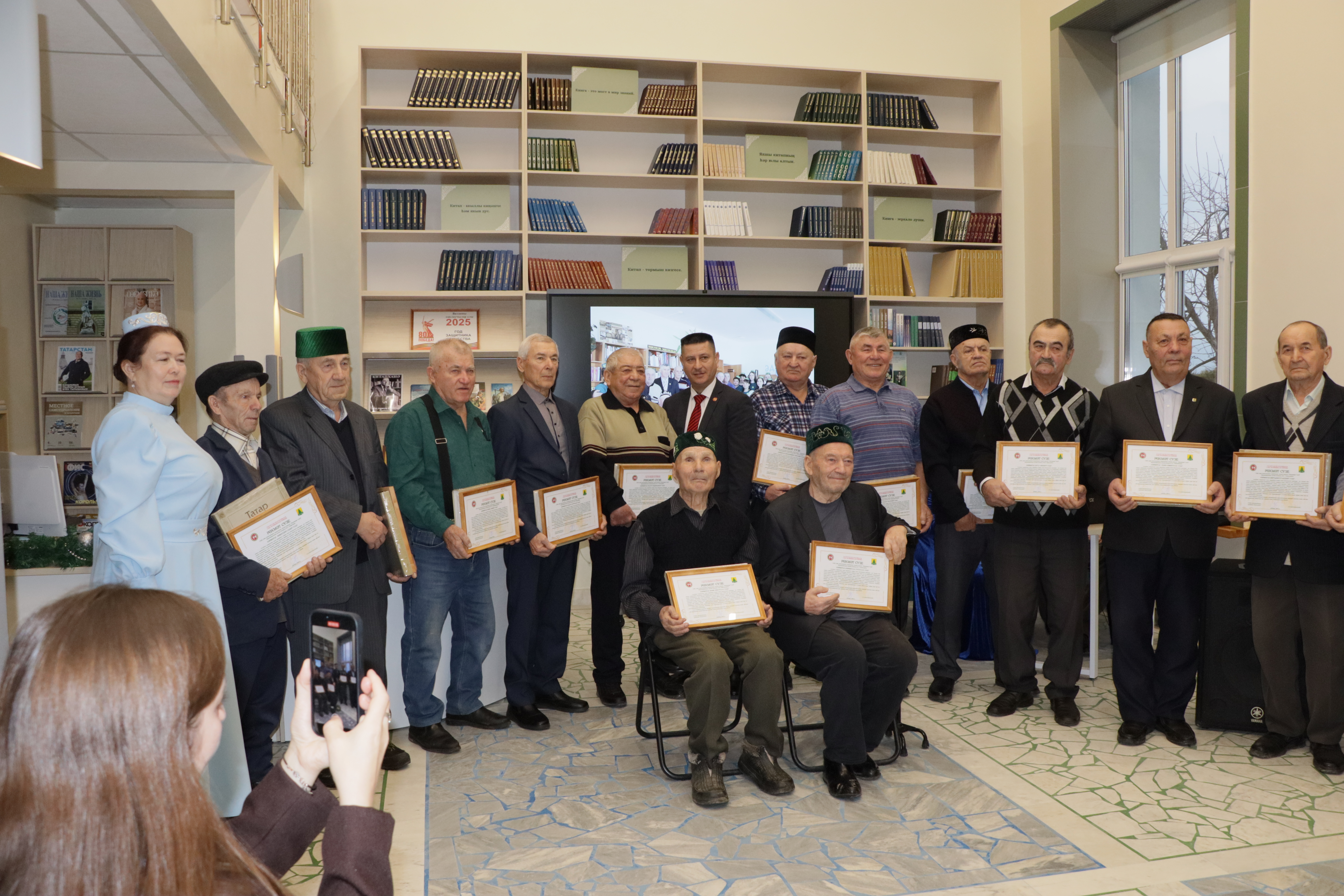 Саба районында эшләүче  "Өлкәннәр" клубына – 15  яшь