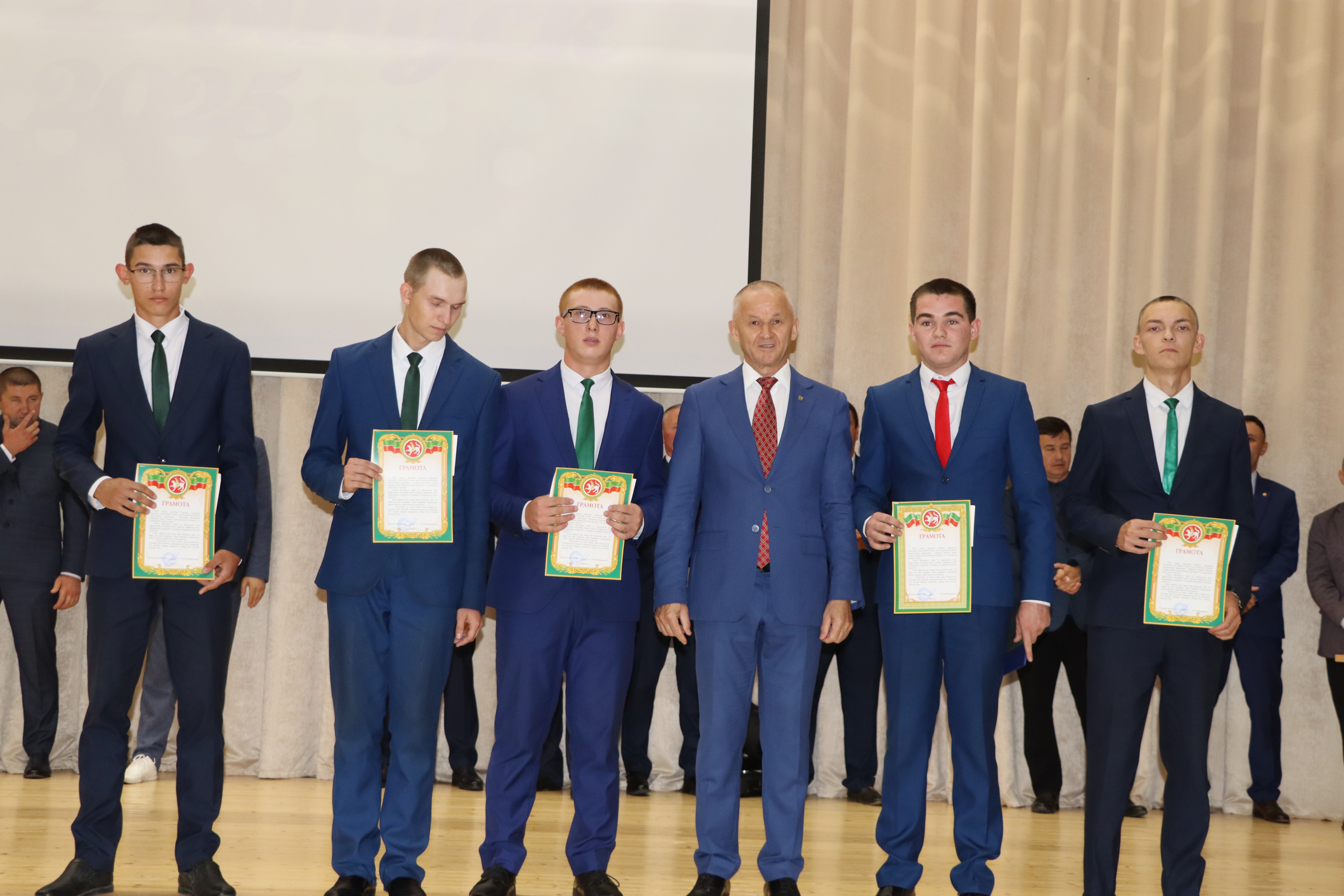 Аграр көллияттә  чыгарылыш кичәсе