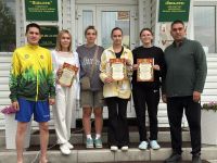 Кызлар волейбол уйный