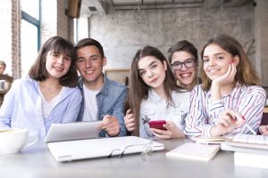 Югары уку йортына кабул итү кампаниясе башланды: өстәмә балл һәм бюджет урыннары күпме?