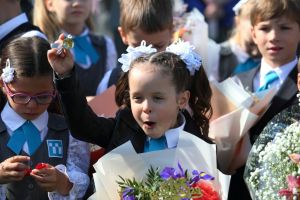 Дәүләт Думасында 1 сентябрьне укучыларның ата-аналары өчен ял көне итәргә тәкъдим иттеләр