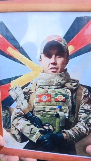 Олыяз авылында махсус хәрби операциядә һәлак булган Рүзәл Исламовны җирләделәр