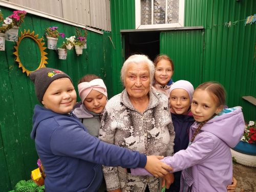 Балалар остазның хәлен белделәр