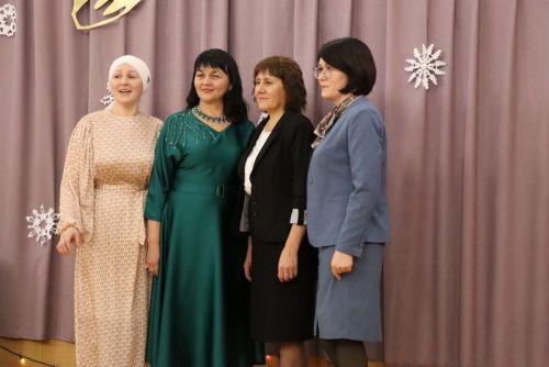 Мәктәпләрдә  –  шук балачагыбыз, ялкынлы яшьлегебез  кайтавазы