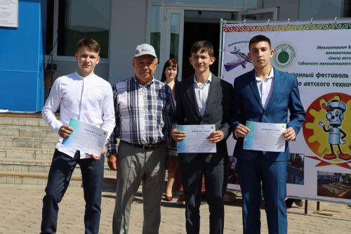 Байлар Сабасы үзәгендә районкүләм балалар техник иҗаты фестивале узды