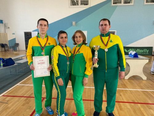 Муниципаль хезмәткәрләр спартакиадасы кысаларында өстәл теннисы буенча ярыш узды