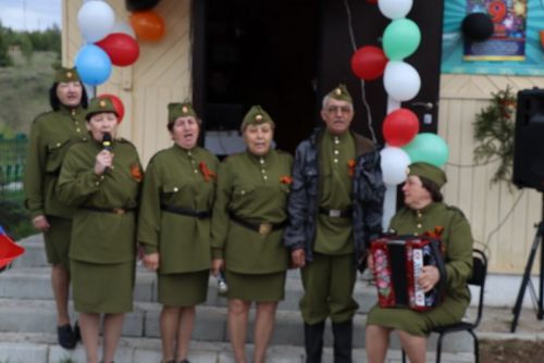 Каһарманнар һәйкәл булып мәңгеләштерелде