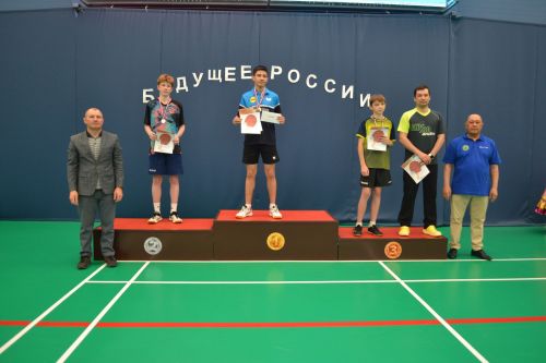 “Саба-Арена”да  узган «Без бергә» төбәк ярышларында Россиянең 7 төбәгеннән килгән спортчылар көч сынашты