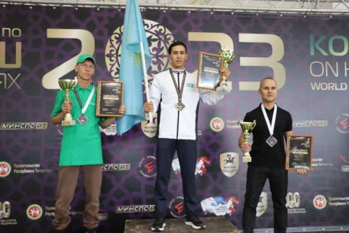 Сабада атларга утырып көрәшү буенча  дөнья  чемпионаты үтте