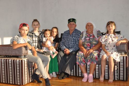 Чулпычтан Рәмзия һәм Нәҗип Шәйхелисламовлар: «Хәләл көч белән табылган  бәхетнең һәр бөртеге кадерле».