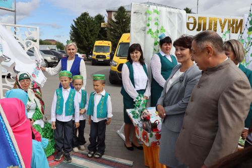 Мәгариф хезмәткәрләренең август киңәшмәсе