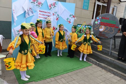 Мәгариф хезмәткәрләренең август киңәшмәсе