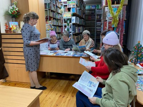 Юлбат авылы китапханәсендә Россия матбугаты көне уңаеннан тематик чара узды