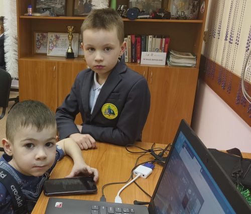 «Минем смартфонда виртуаль дөнья» республика конкурсында районыбыз укучылары уңышлы чыгыш ясады
