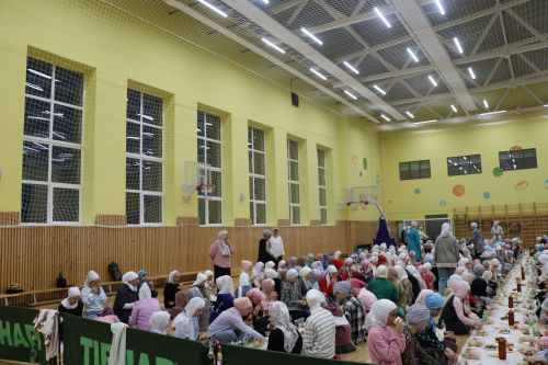 Сабада 500 мәктәп укучысы өчен ифтар мәҗлесе узды