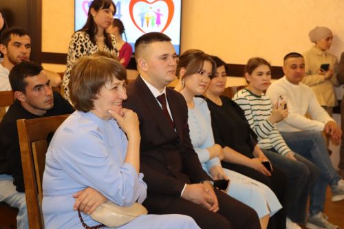 Гаилә көне уңаеннан Сабаның яшь парлары өчен гаилә фестивале узды