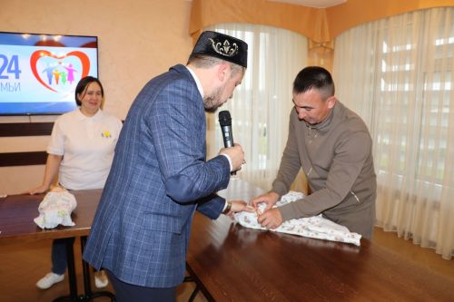 Гаилә көне уңаеннан Сабаның яшь парлары өчен гаилә фестивале узды