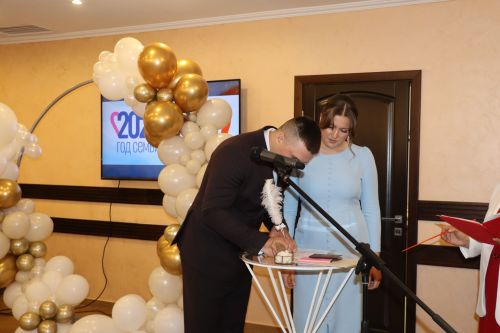 Гаилә көне уңаеннан Сабаның яшь парлары өчен гаилә фестивале узды