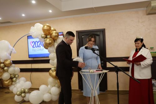 Гаилә көне уңаеннан Сабаның яшь парлары өчен гаилә фестивале узды
