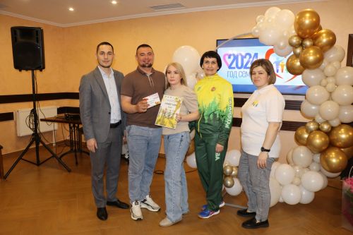 Гаилә көне уңаеннан Сабаның яшь парлары өчен гаилә фестивале узды