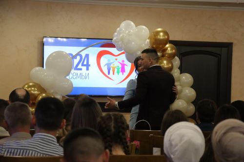 Гаилә көне уңаеннан Сабаның яшь парлары өчен гаилә фестивале узды