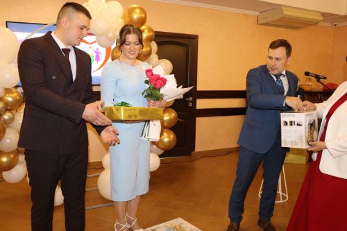 Гаилә көне уңаеннан Сабаның яшь парлары өчен гаилә фестивале узды