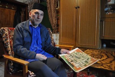 “Киң ябалдашлы нәсел агачым белән горурланам”