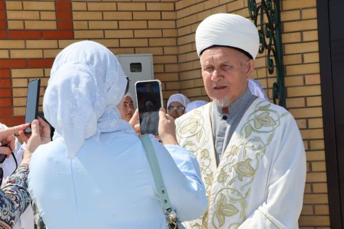 Сабада яңа «Тынычлык» мәчете ачылды (фоторепортаж)