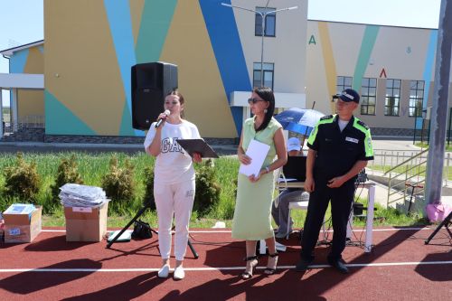 Сабада самокат һәм велосипедлар парады узды