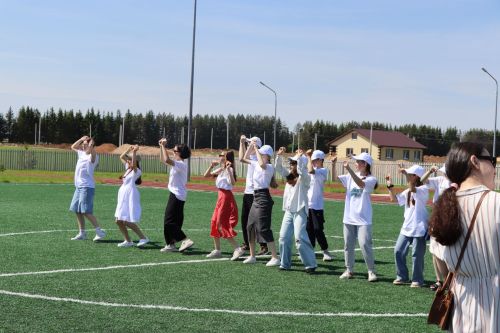 Сабада самокат һәм велосипедлар парады узды