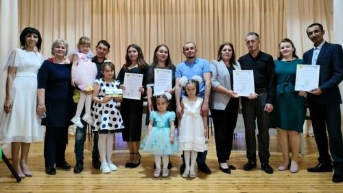 Шекшедә  узган «Гаилә-илнең таянычы» бәйгесендә иң булган һәм тырыш гаиләләр ачыкланды