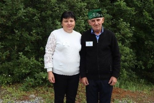 Бергә 76 ел  хезмәт стажлары бар