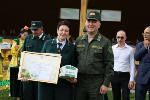 Бәйрәмнәрен бәйге белән бәйләделәр