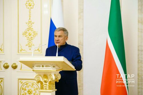 Рөстәм Миңнеханов нефть һәм газ сәнәгате хезмәткәрләрен һөнәри бәйрәмнәре белән котлады