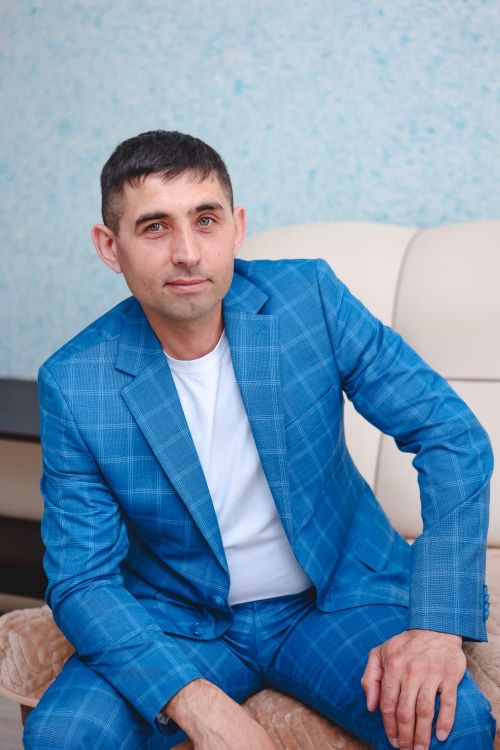 Айдар Хантимеров: «Сайлауга килүчеләрне җыр һәм кайнар коймак белән каршы алабыз»