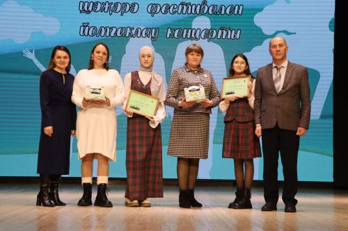 Саба мәдәният йортында узган «Буыннар чылбыры – гаилә ядкаре» район фестиваль - конкурсының йомгаклау концертыннан фоторепортаж