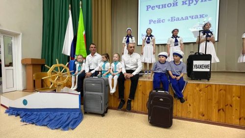 Әти-әниләр тәрбиячеләр белән берлектә  «Тату балалар бакчасы сере»н ачыкладылар (фоторепортаж)