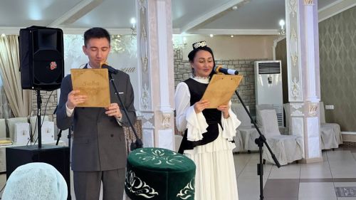 Сабада 50 һәм 60 ел бергә гомер иткән алтын һәм бриллиант парларны хөрмәтләделәр (фоторепортаж)