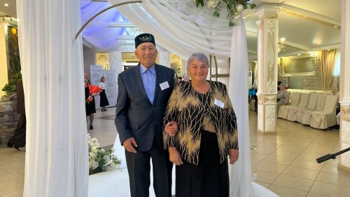Сабада 50 һәм 60 ел бергә гомер иткән алтын һәм бриллиант парларны хөрмәтләделәр (фоторепортаж)