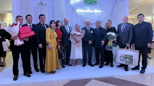 Сабада 50 һәм 60 ел бергә гомер иткән алтын һәм бриллиант парларны хөрмәтләделәр (фоторепортаж)