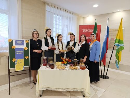 Сабаның сәләтле балалар мәктәбендә татарча диктант язу акциясендә 200дән артык кеше катнашкан