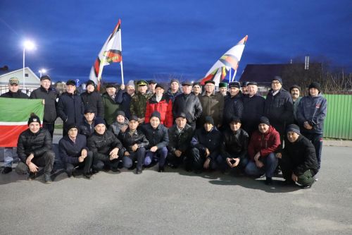 Саба  ракетачылары  һәм  артиллеристлары митингка чыкты